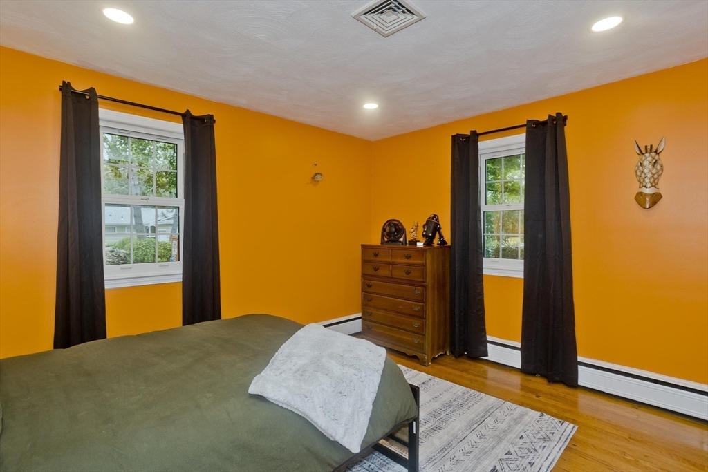 213 Spring Grove Ave