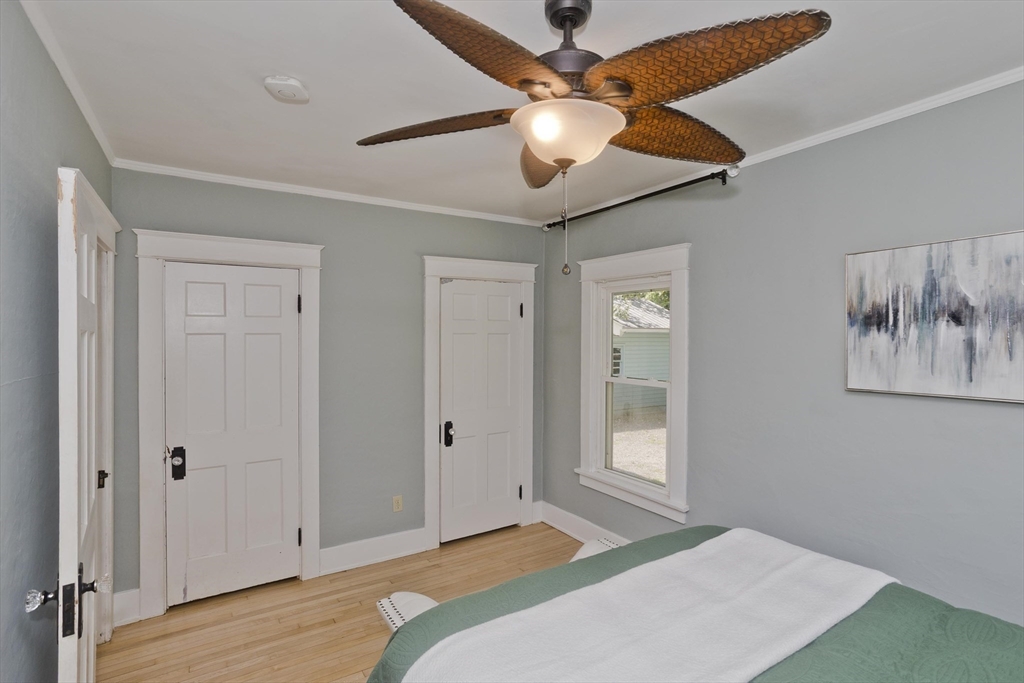 204 River Dr
