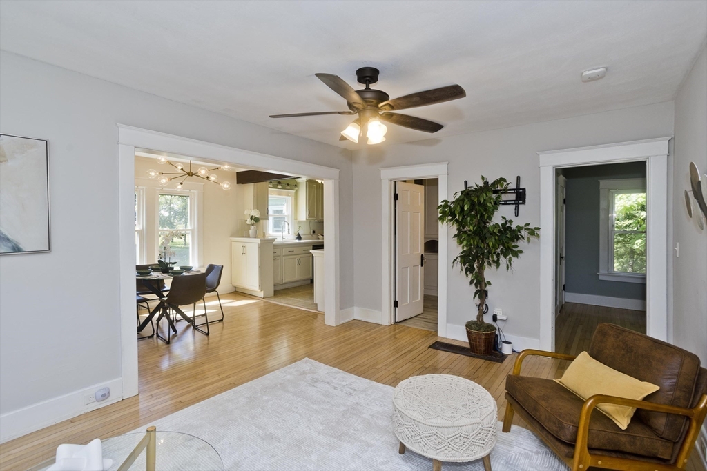 204 River Dr