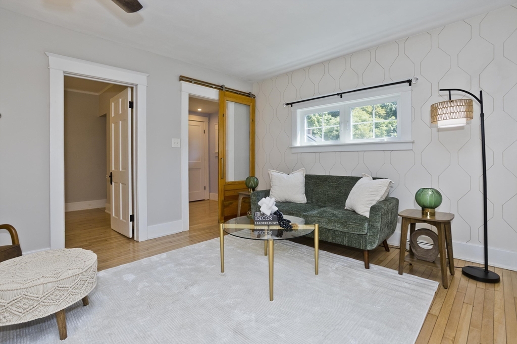 204 River Dr