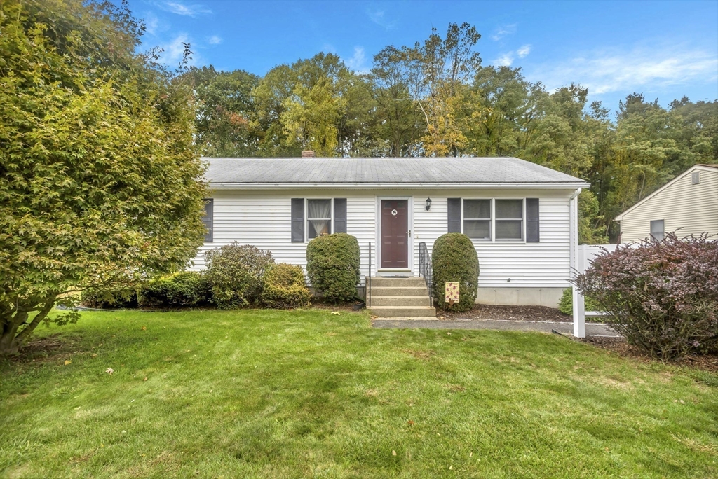 8 Tara Cir