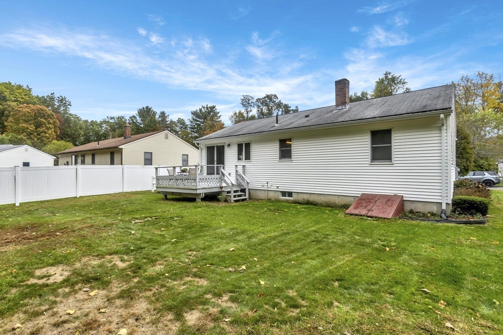8 Tara Cir