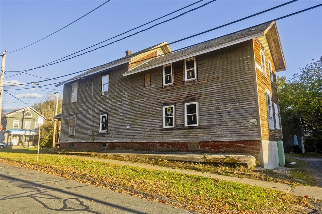86-88 Conway St