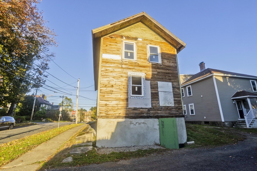 86-88 Conway St