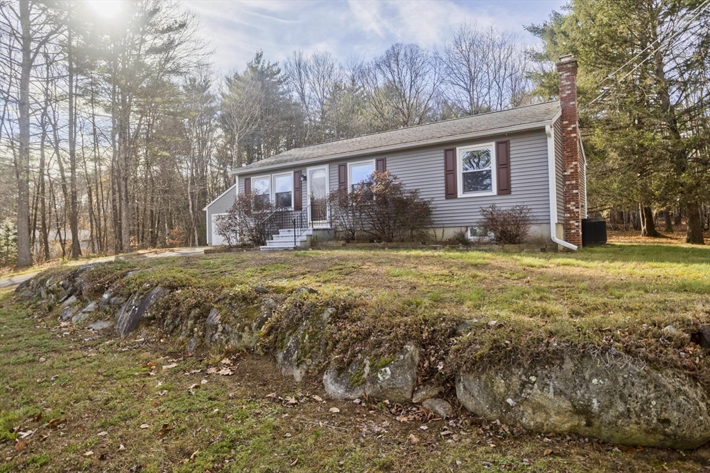 153 Dana Rd