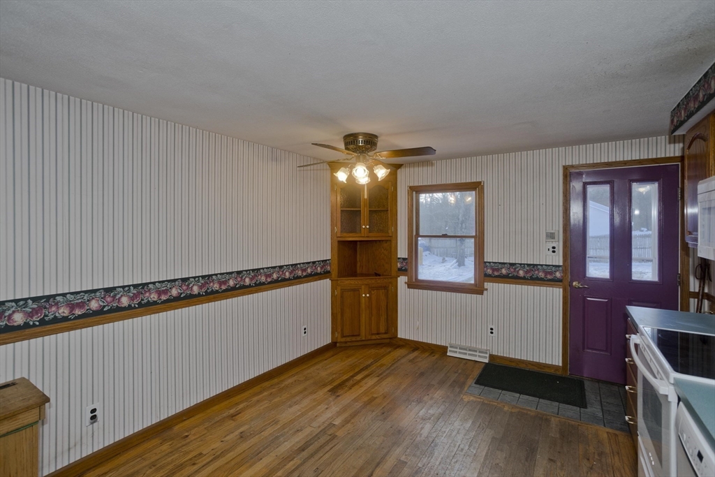 31 Leadmine Rd