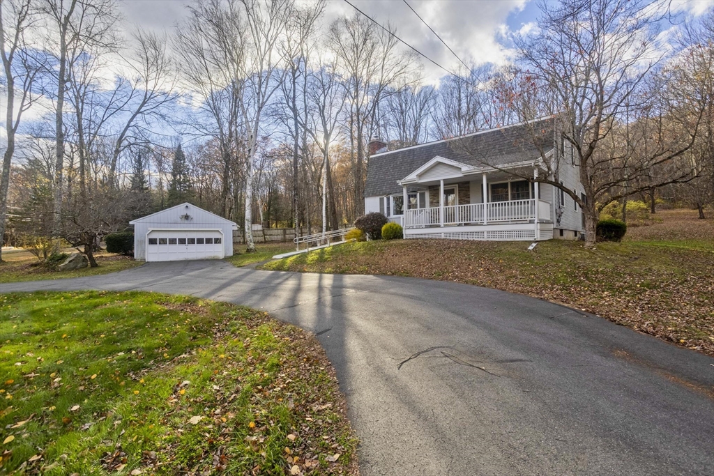 31 Leadmine Rd