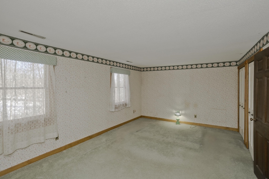 31 Leadmine Rd