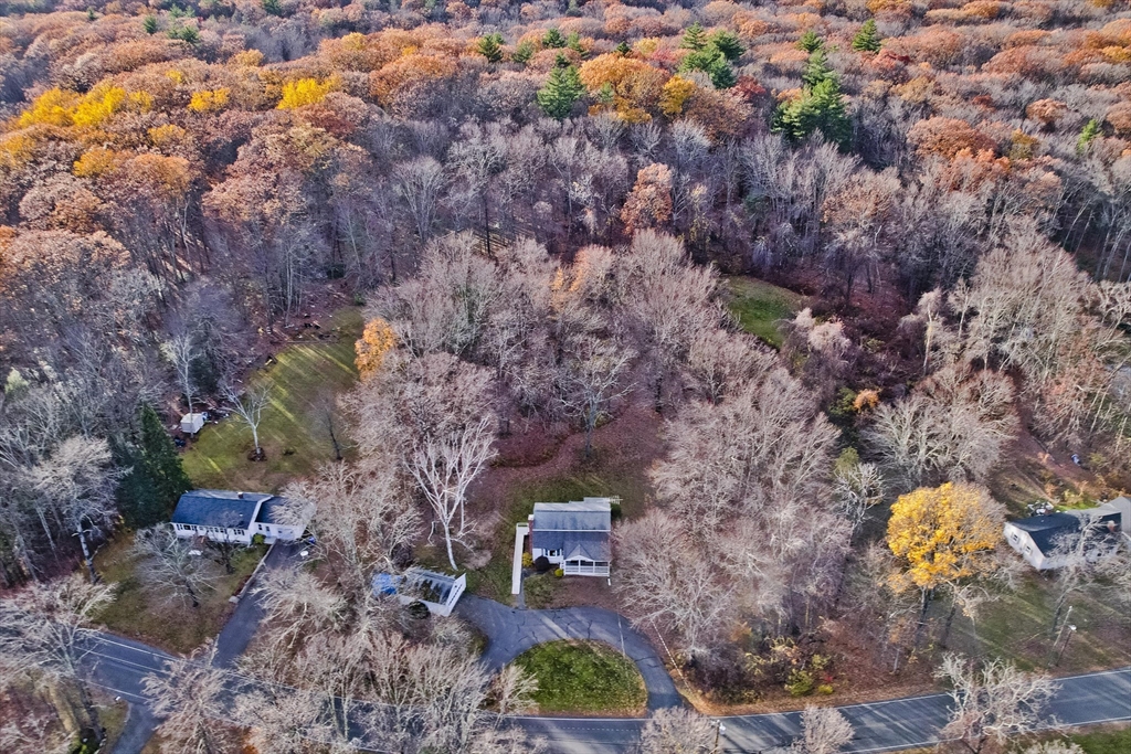 31 Leadmine Rd