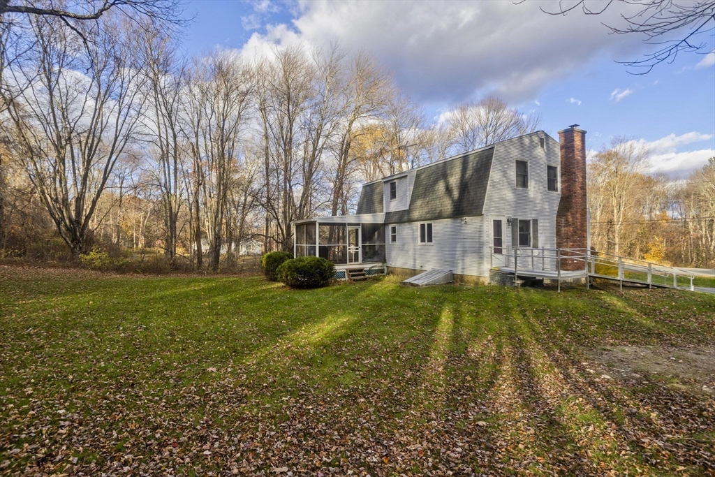 31 Leadmine Rd