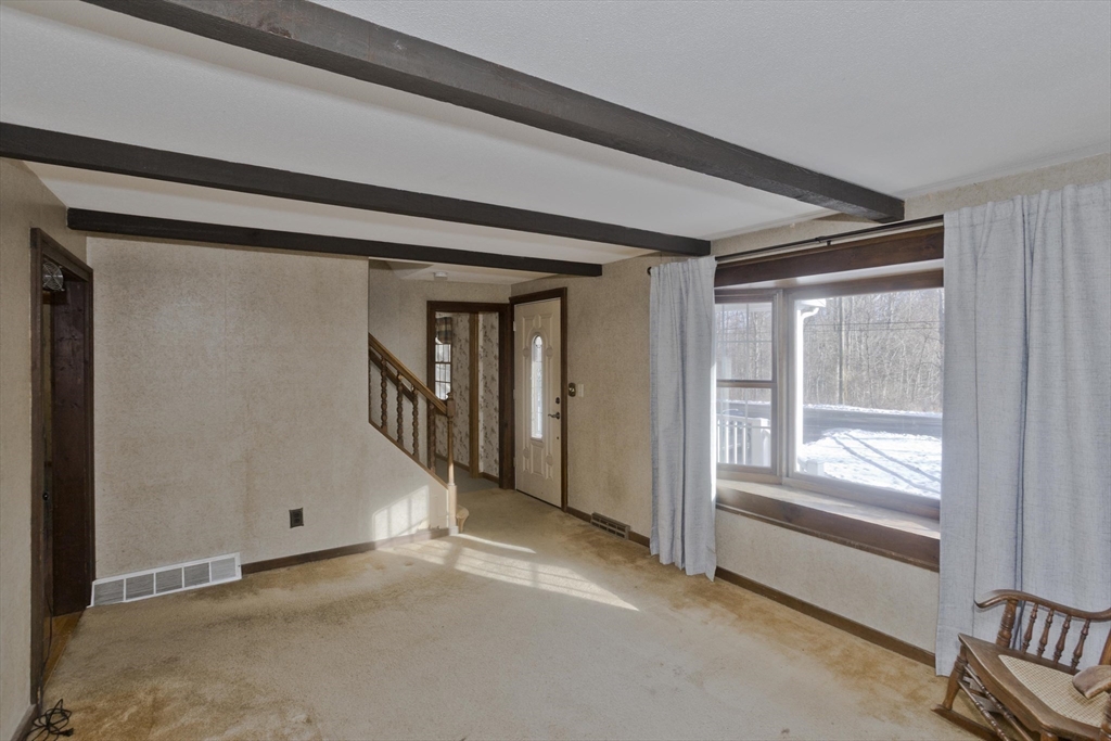31 Leadmine Rd