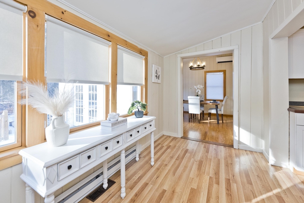 137 Old Amherst Rd