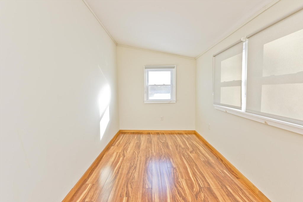 137 Old Amherst Rd