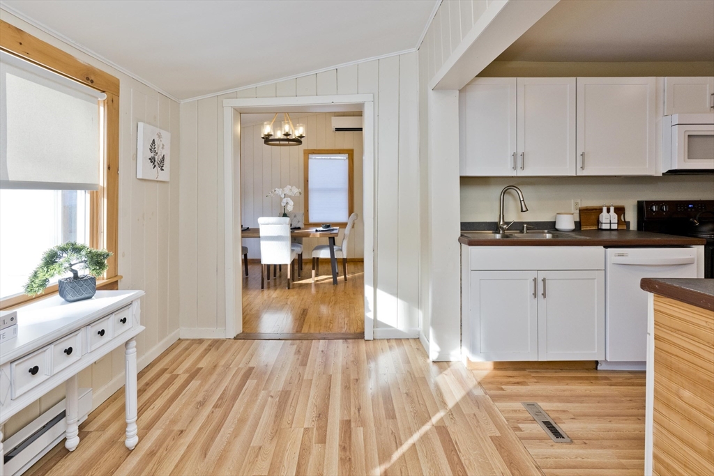 137 Old Amherst Rd