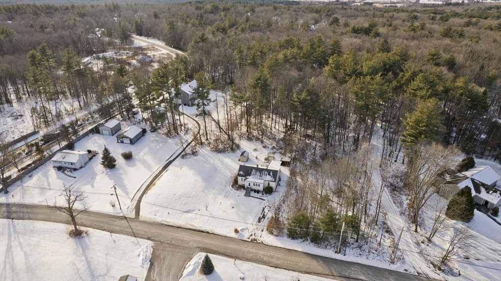 137 Old Amherst Rd