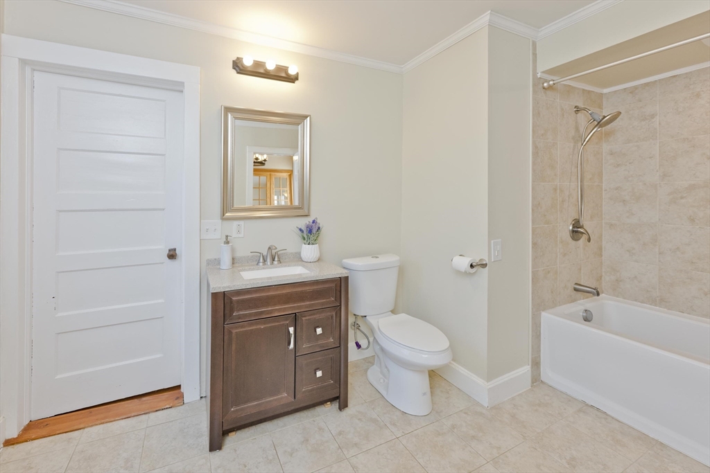 137 Old Amherst Rd