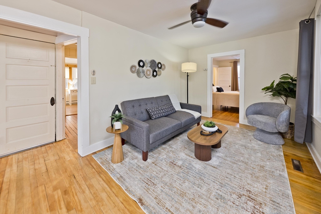 137 Old Amherst Rd
