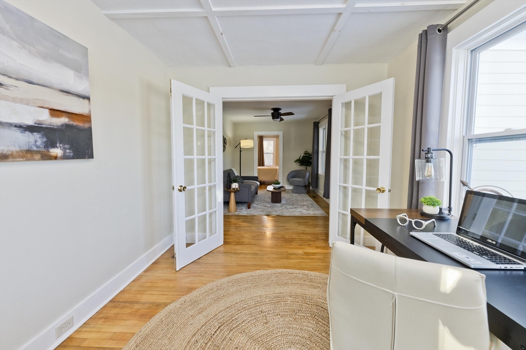 137 Old Amherst Rd