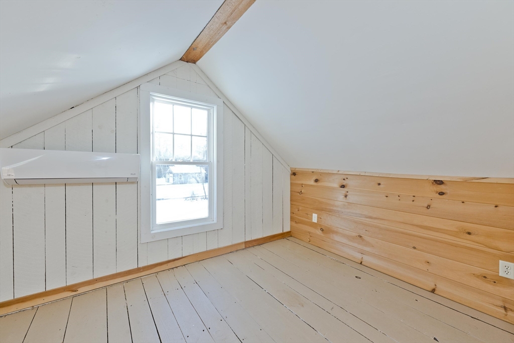 137 Old Amherst Rd