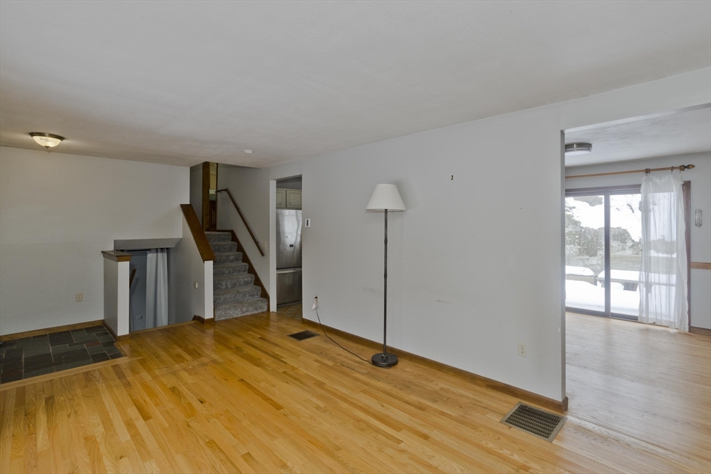 26 Falls Rd