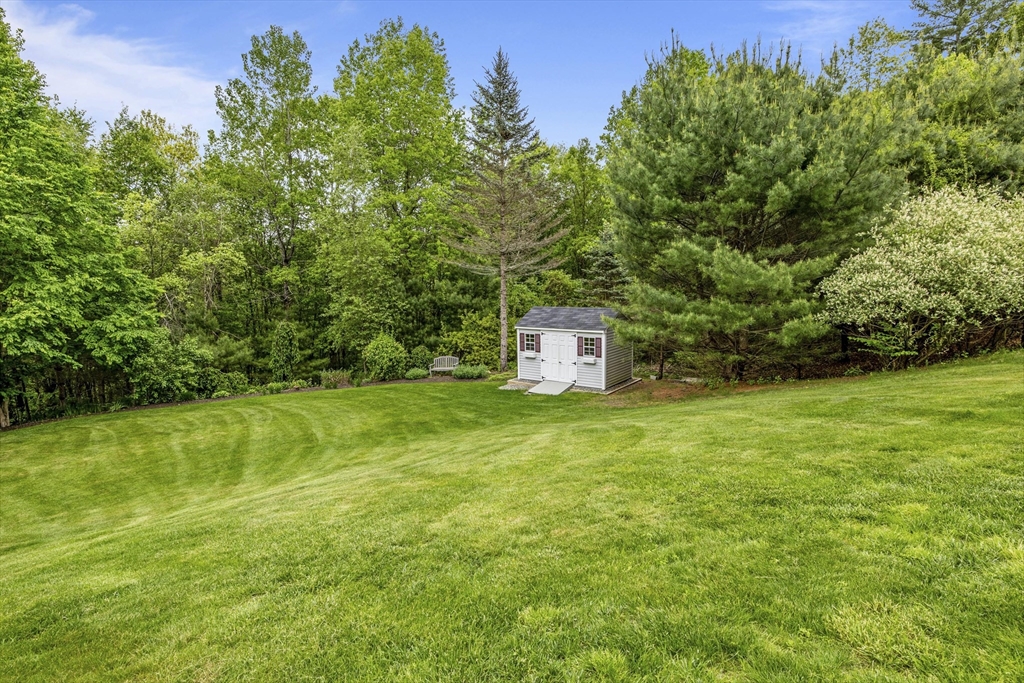 16 Peterson Rd