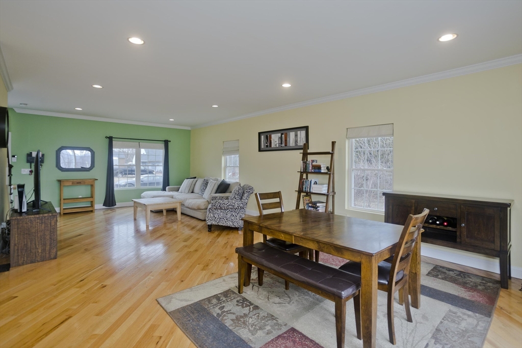 48 Mountain Ave