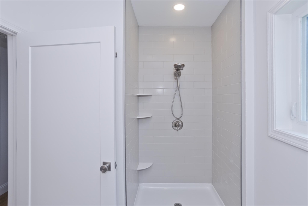 1A Williams St #1A