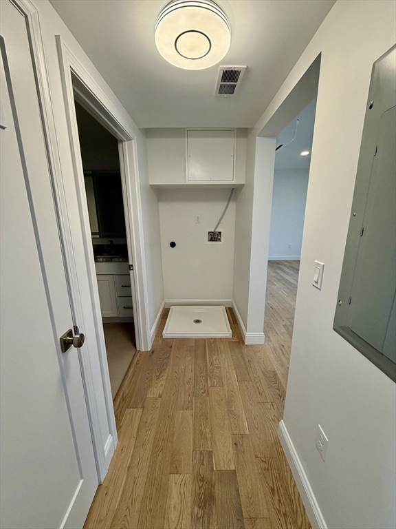 2B 107 Williams St #2B