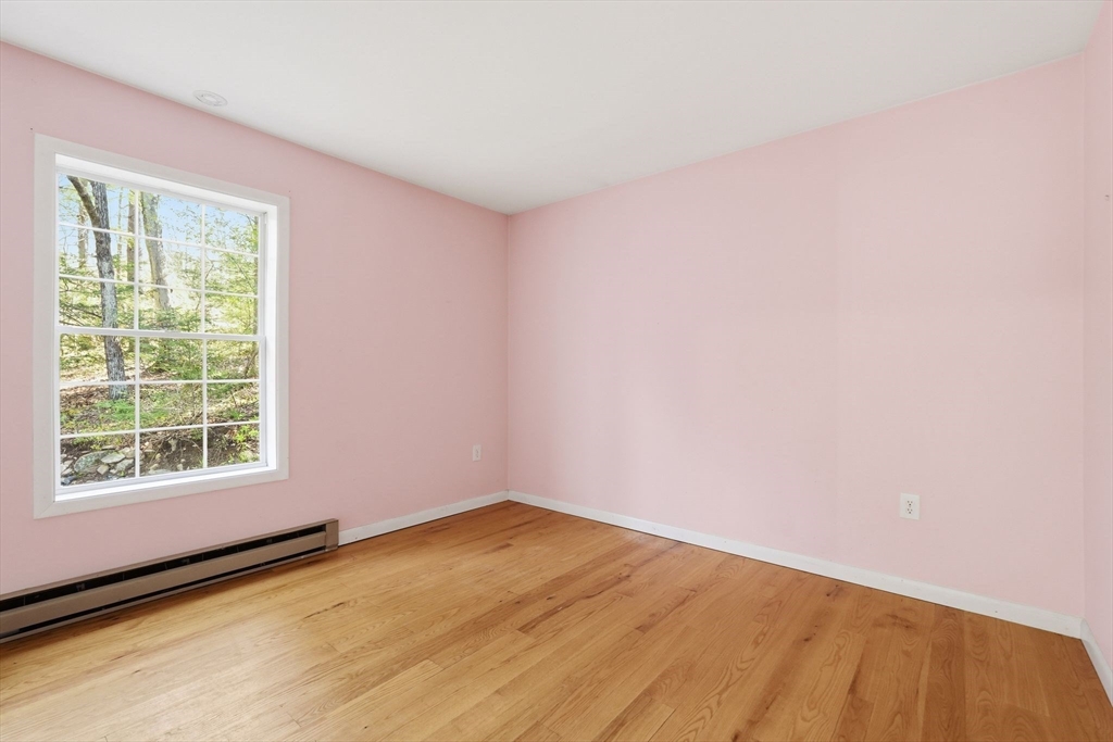 305 W Pelham Rd