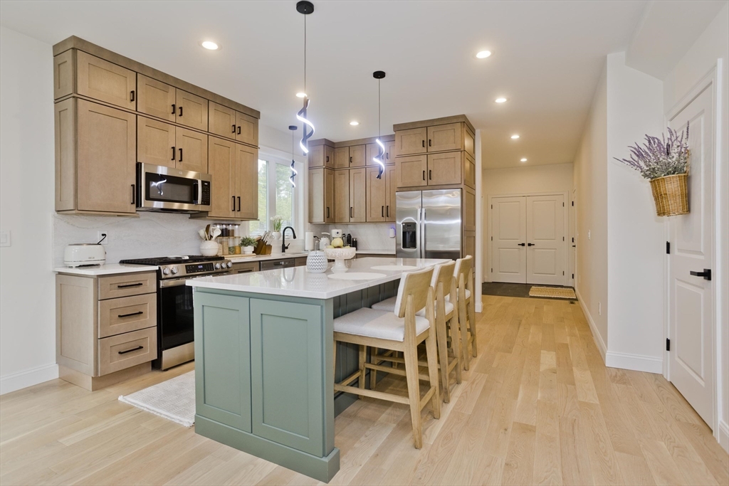 11 Woodland Lane