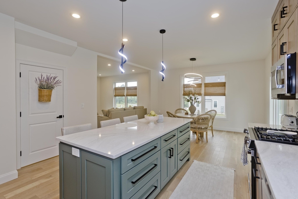 11 Woodland Lane
