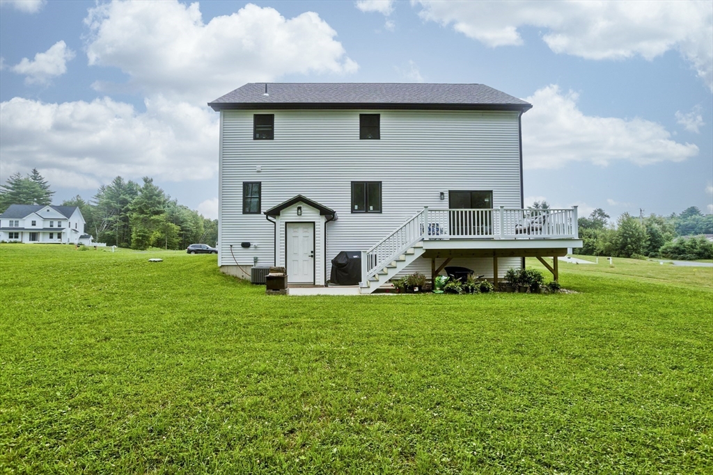 11 Woodland Lane