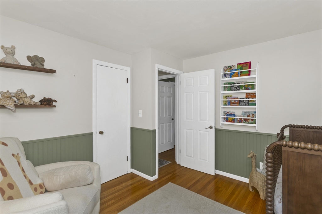 51 Merrick Ave