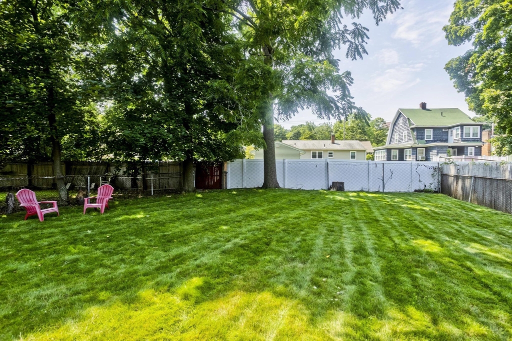 51 Merrick Ave
