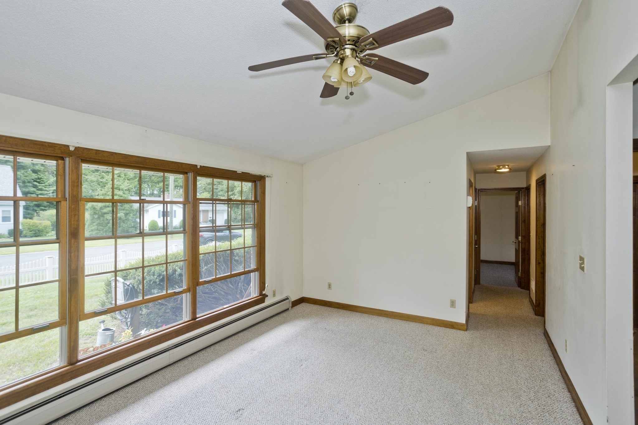 14 Sunset Dr
