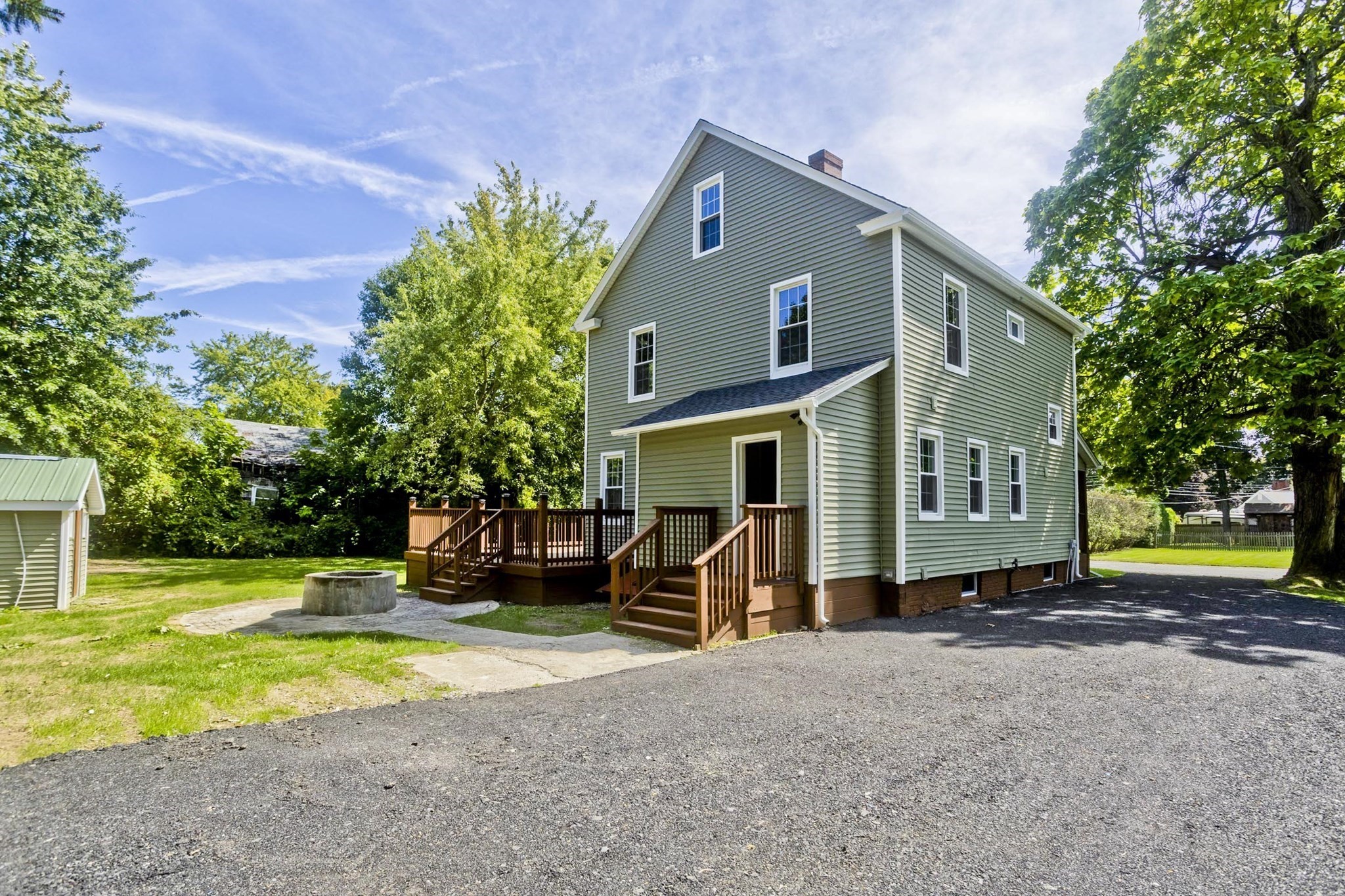 7 Lawndale Street