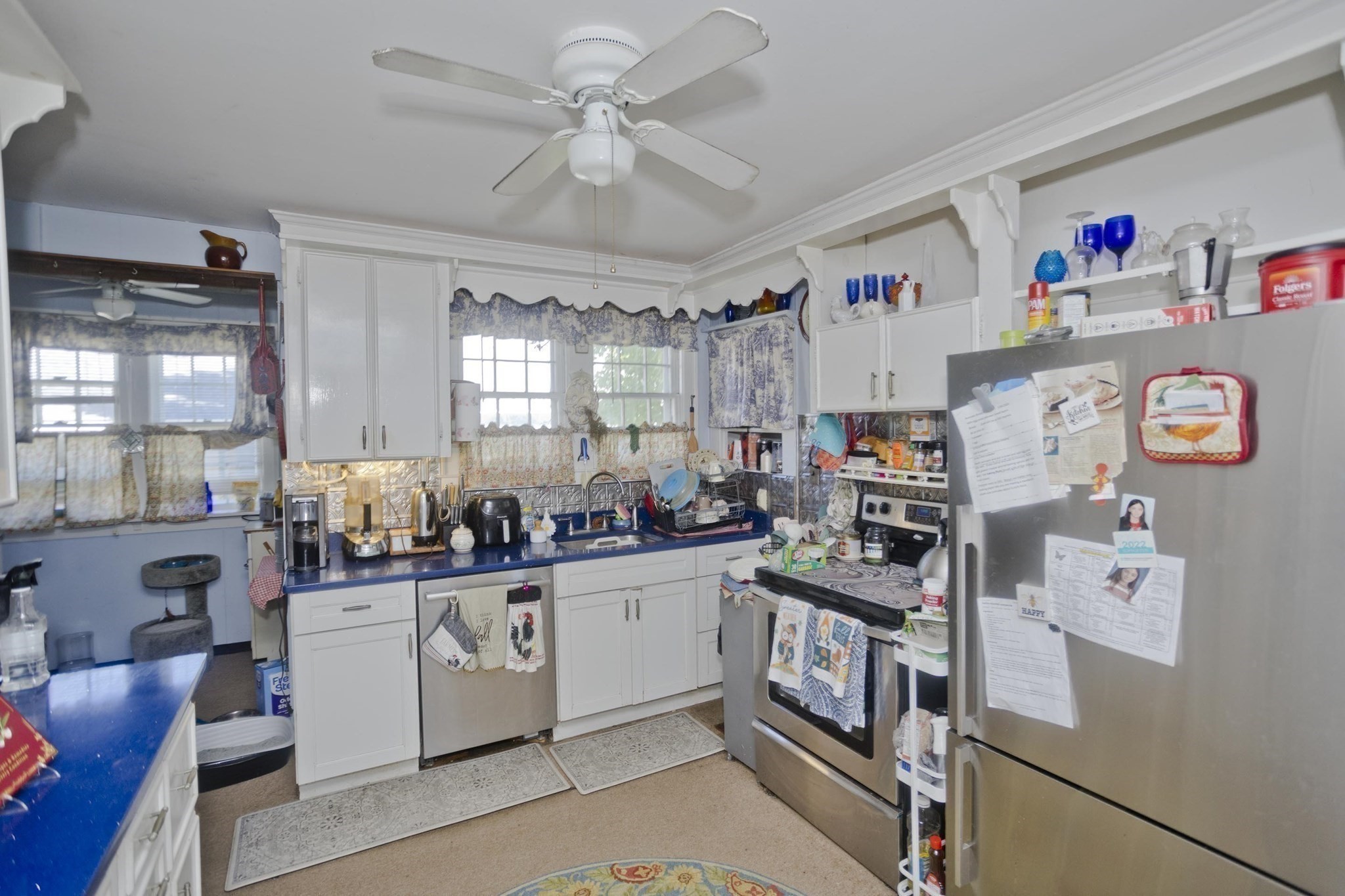 147 South St