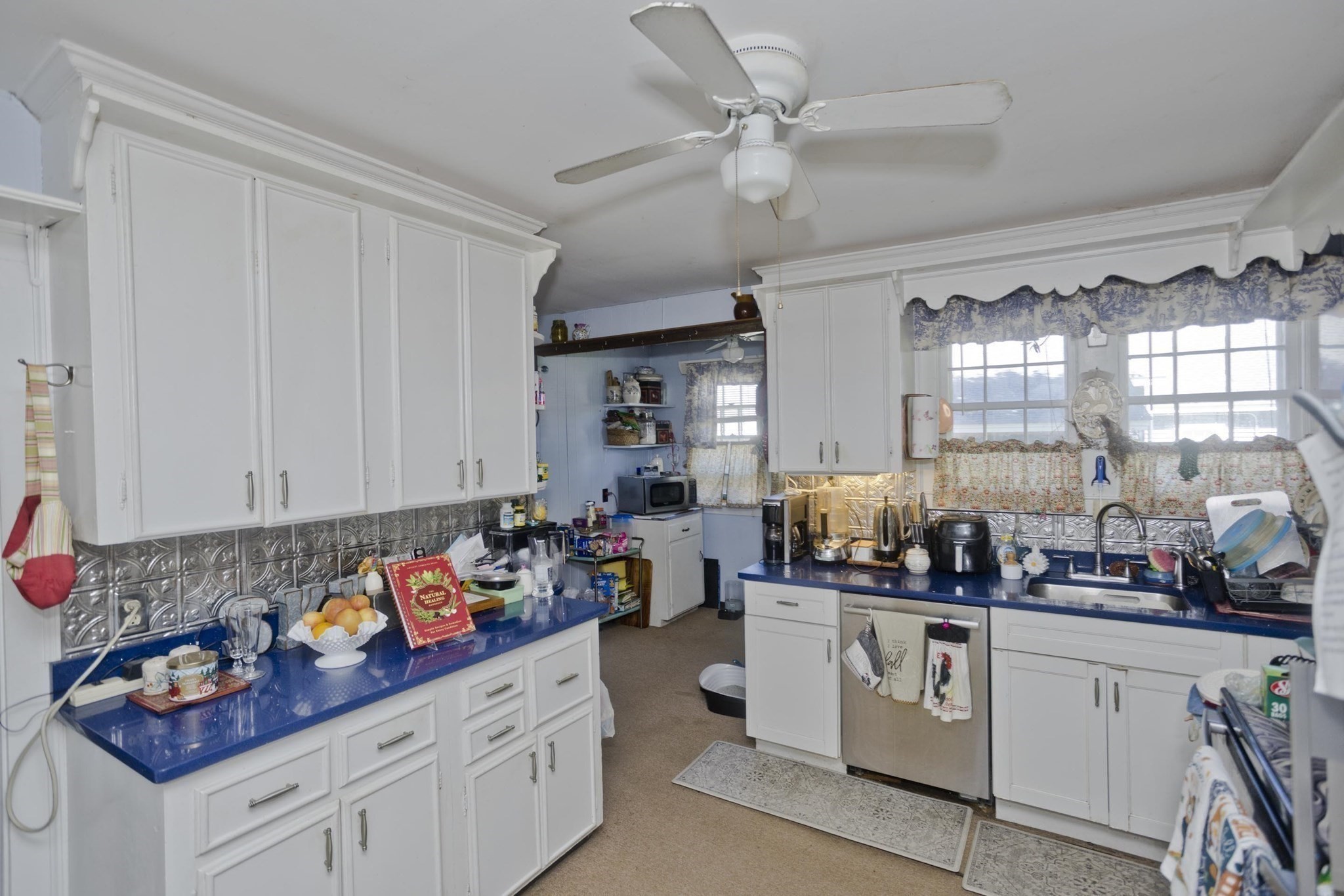 147 South St