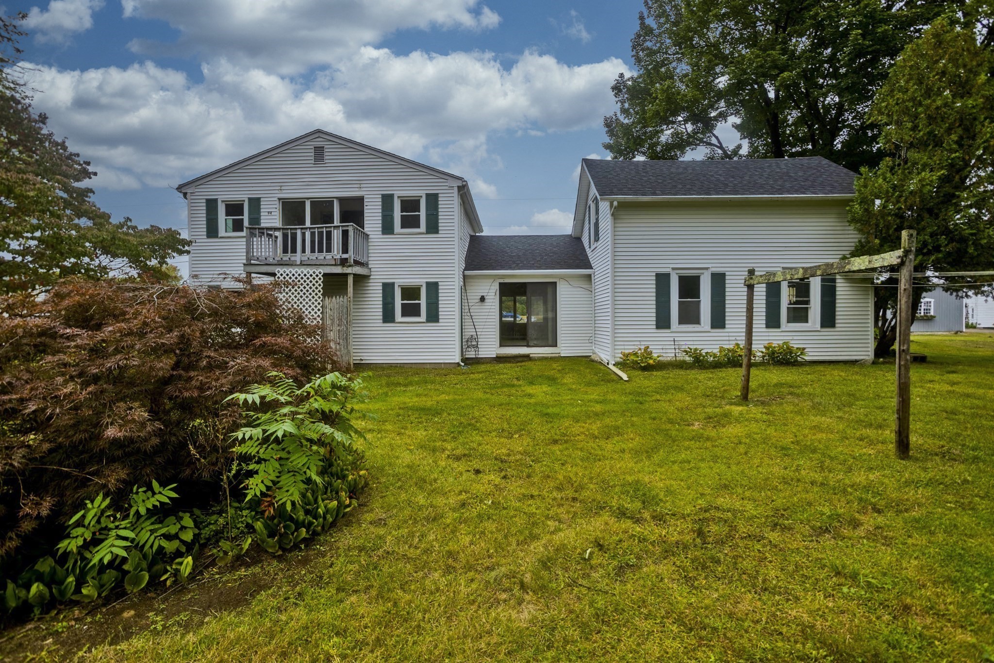 94 Chestnut St