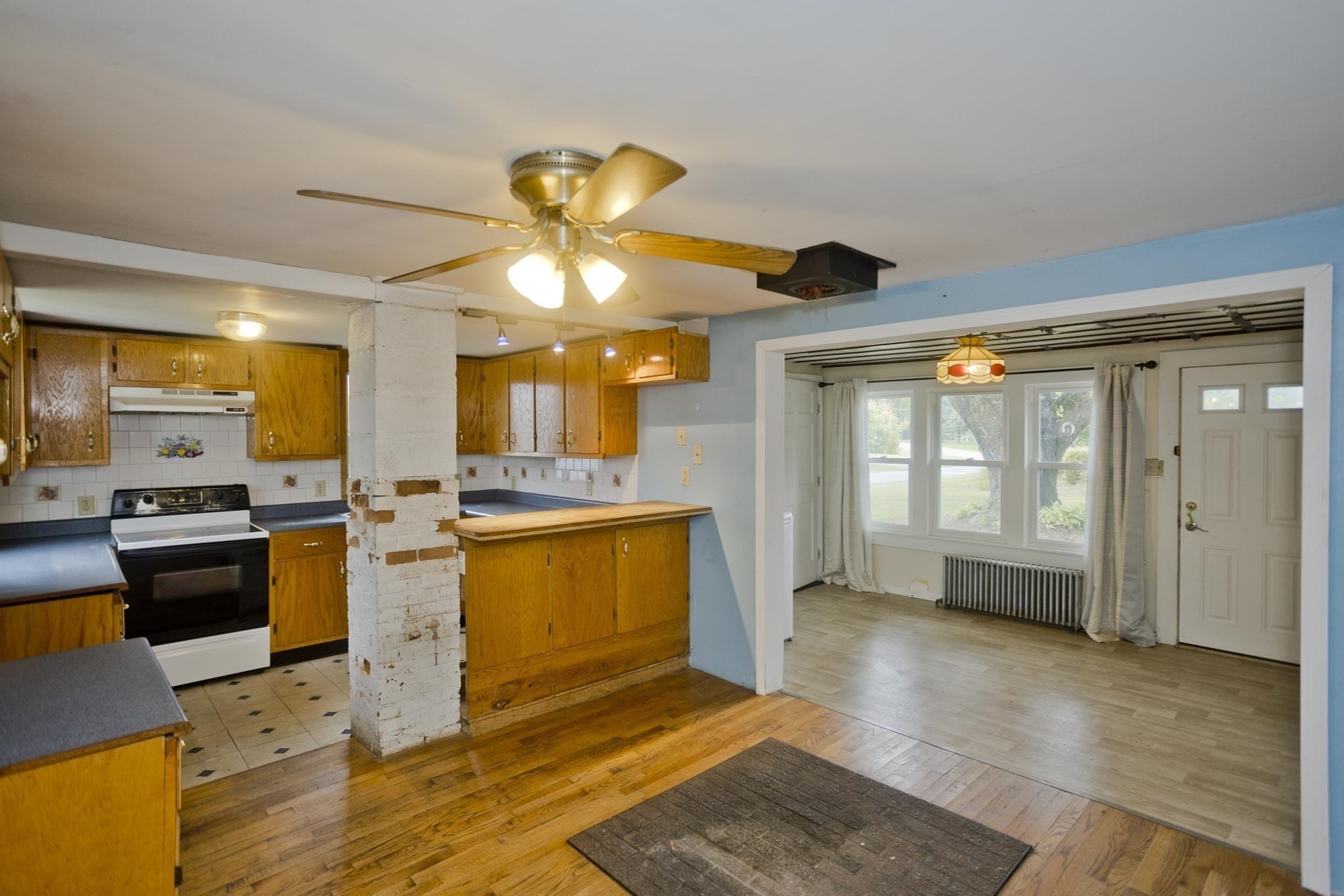 94 Chestnut St