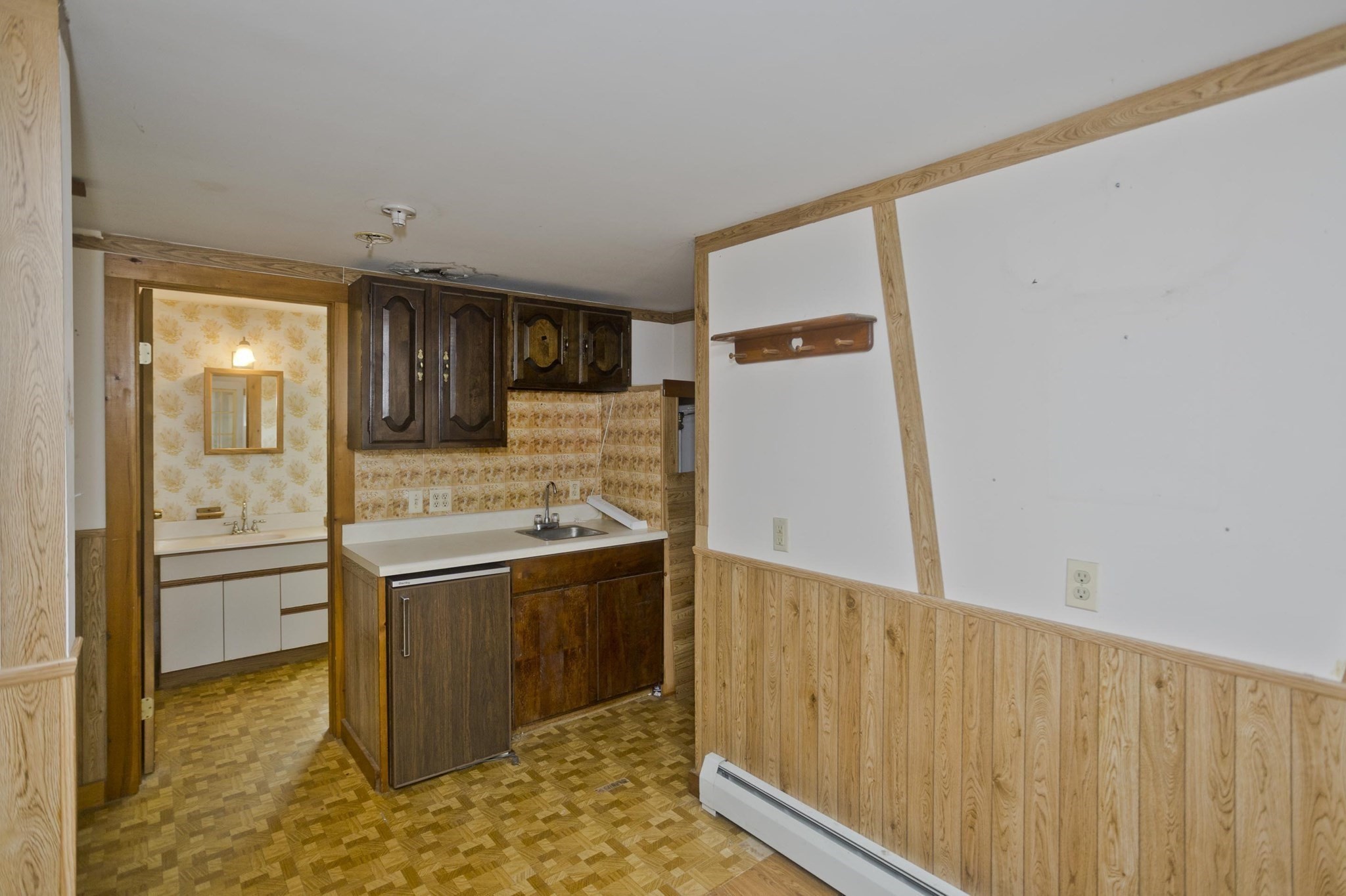 94 Chestnut St