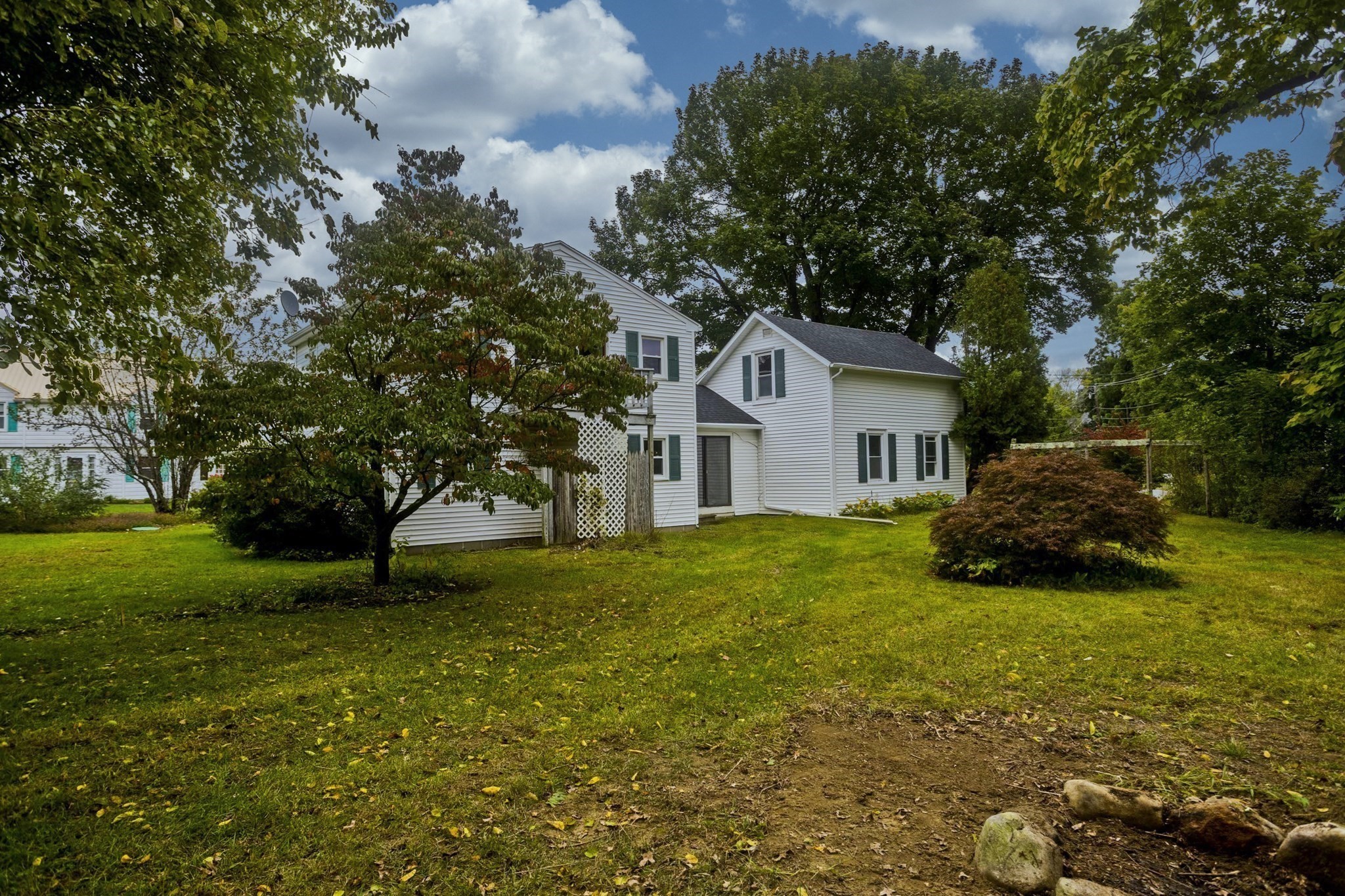 94 Chestnut St