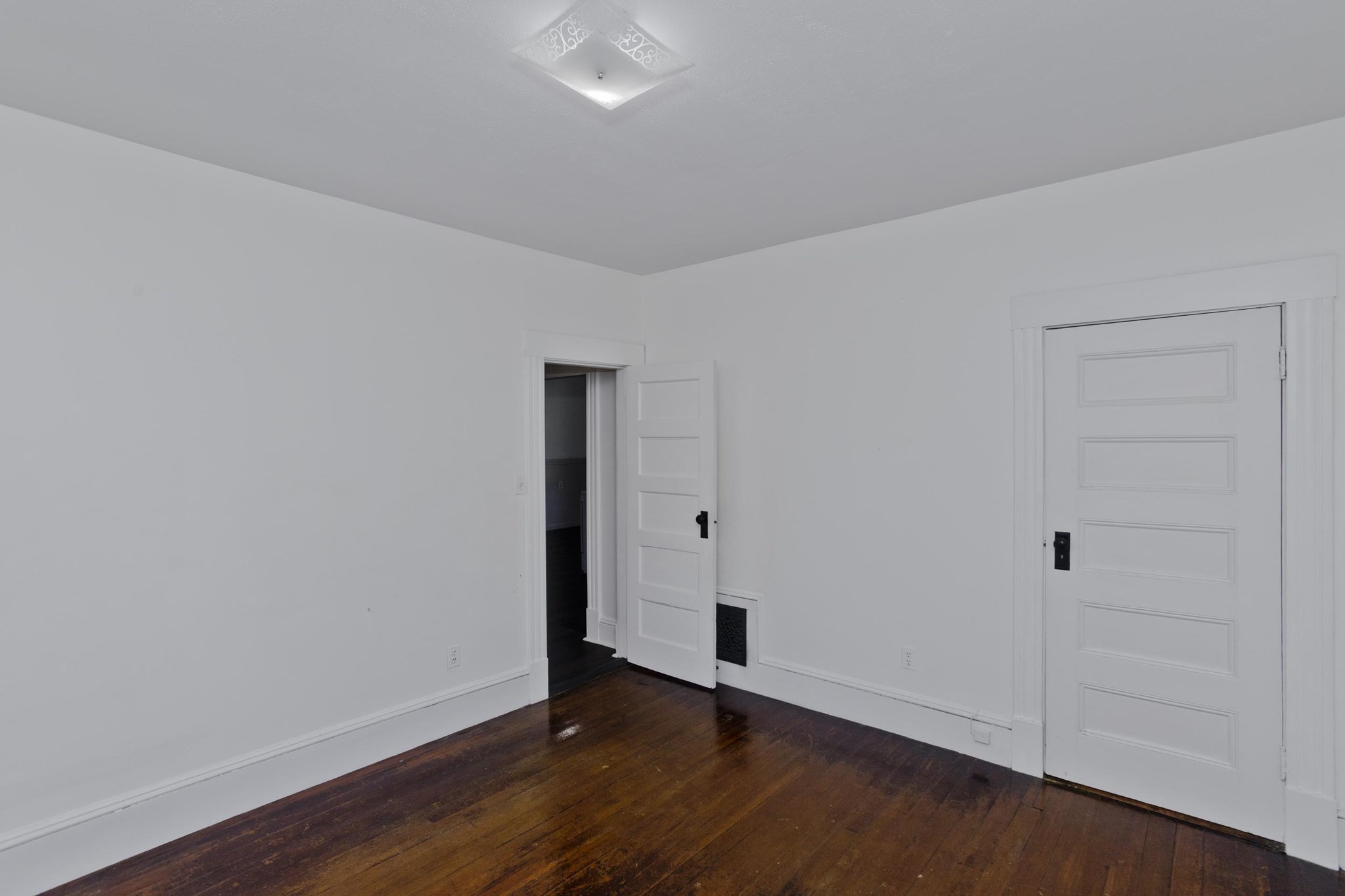 29-31 Wilmont Street