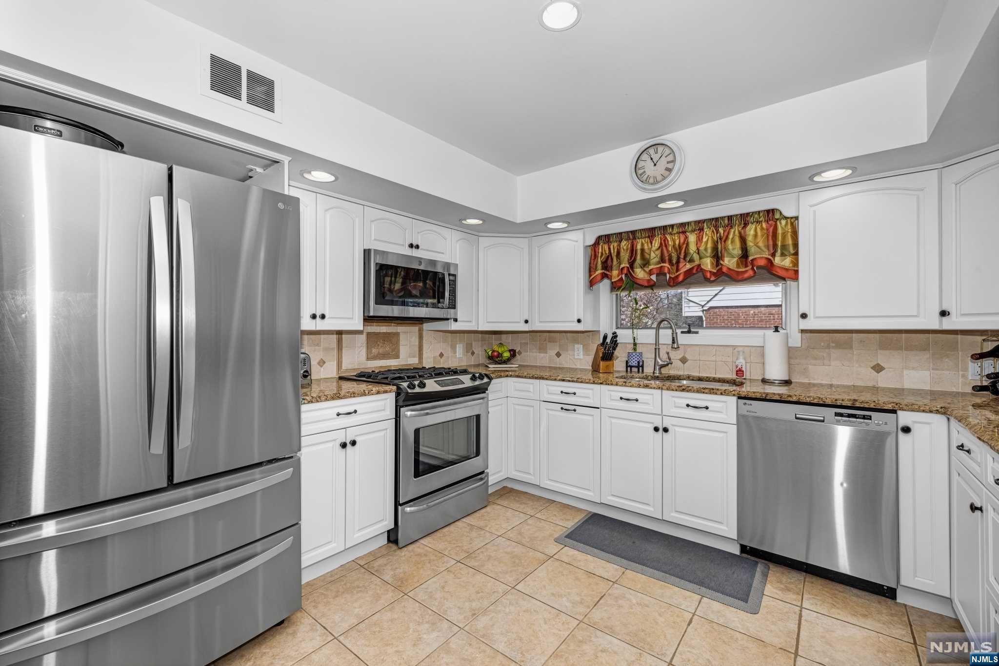 86 Highland Avenue