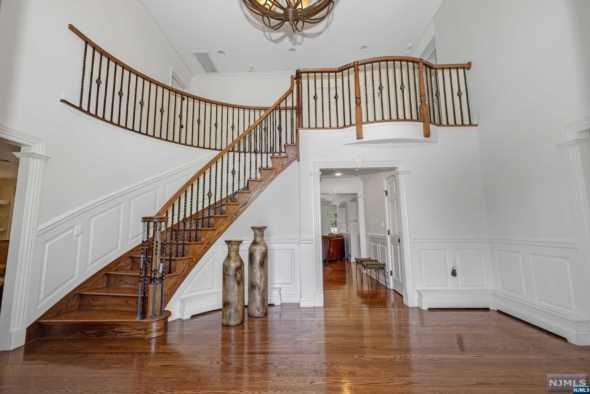 19 Pine Hill Road