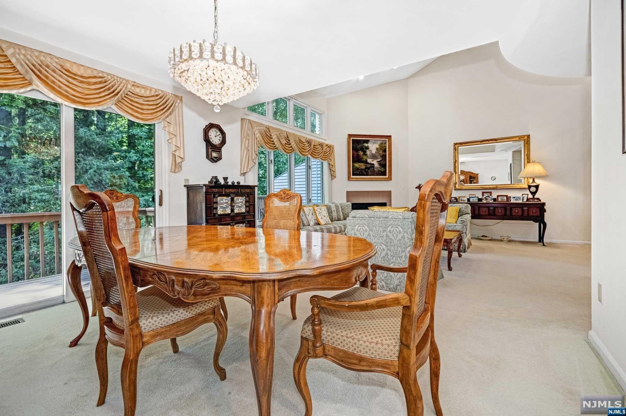 111 Lakeview Drive