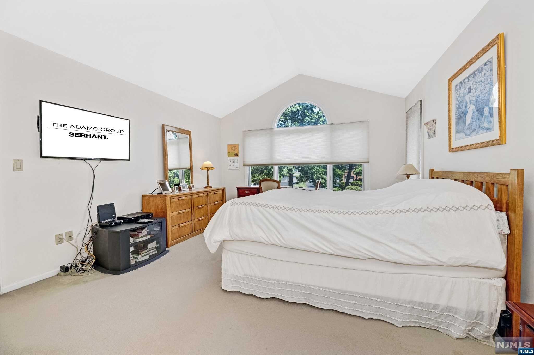 111 Lakeview Drive