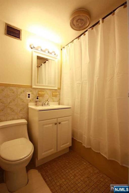 555 Gorge Road 5F