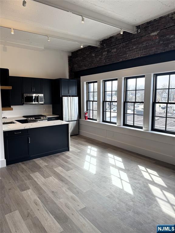 231 Dock Road 3A