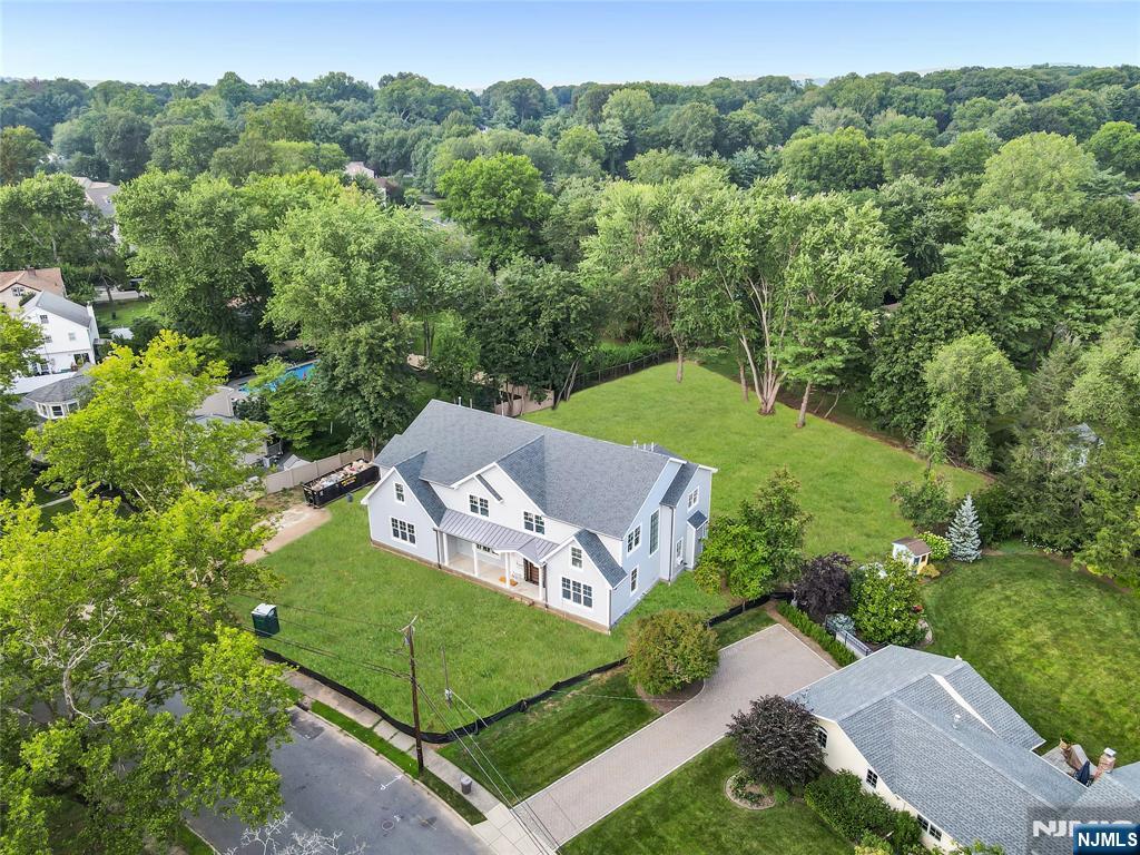 12 Rickland Road